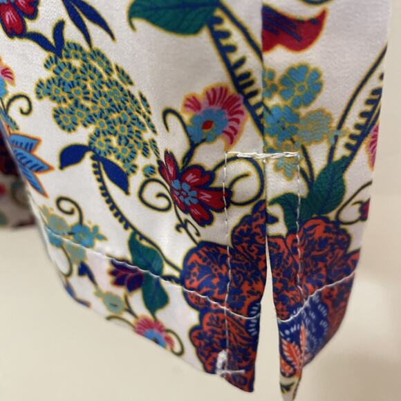 SUMMERSALT size LARGE Pajama Set Button up Short Sleeves Shorts BLUE Red Floral - Picture 10 of 16